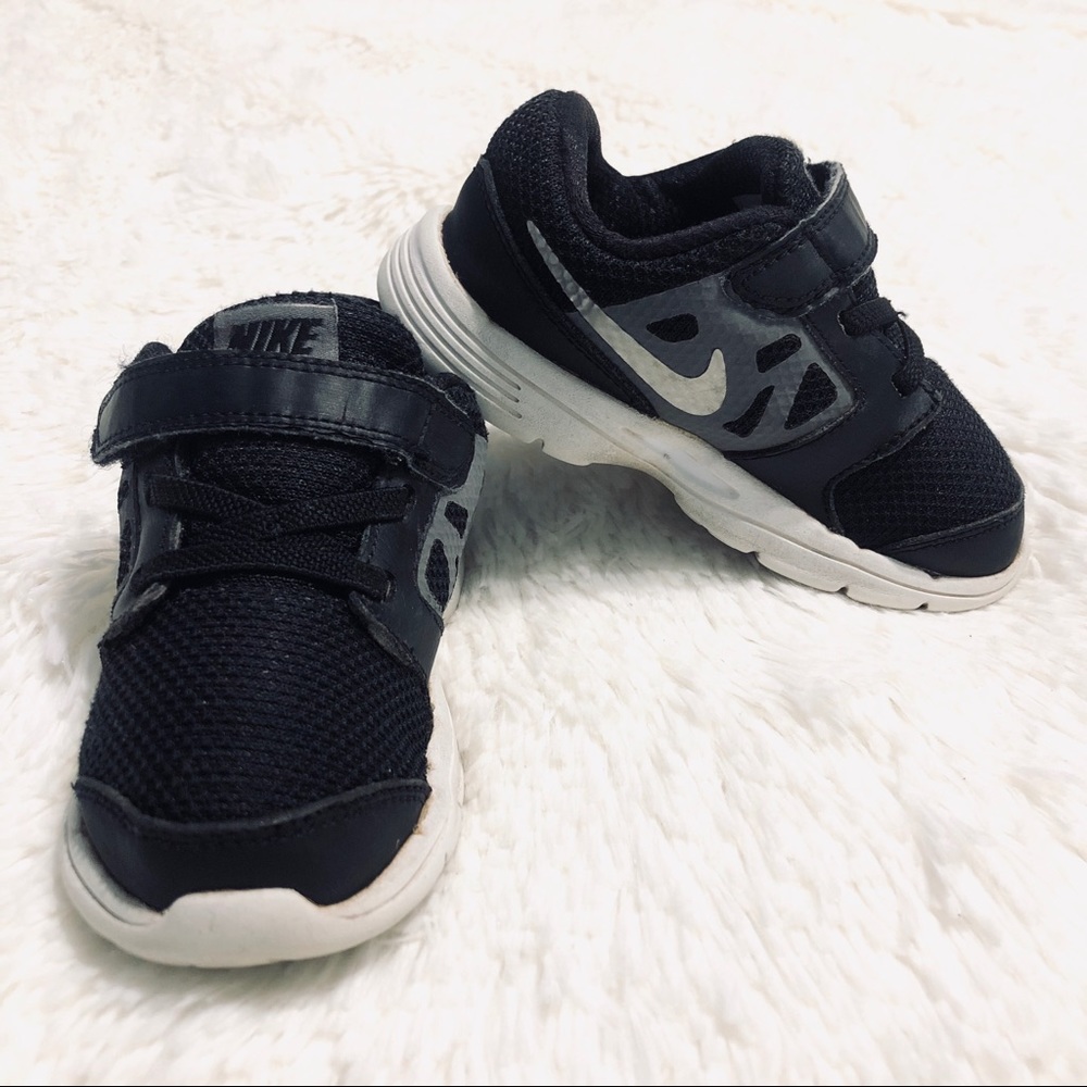 Nike Downshifter 8 Running Shoe